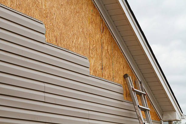 24/7 Emergency Siding Installation experts in Hendersonville, NC